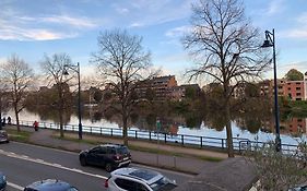 Studio Vue Sur Meuse